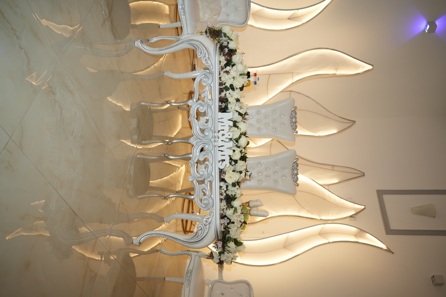 Brauttafel im Saal · Indoor in der Waldhalle Büchen, Saal